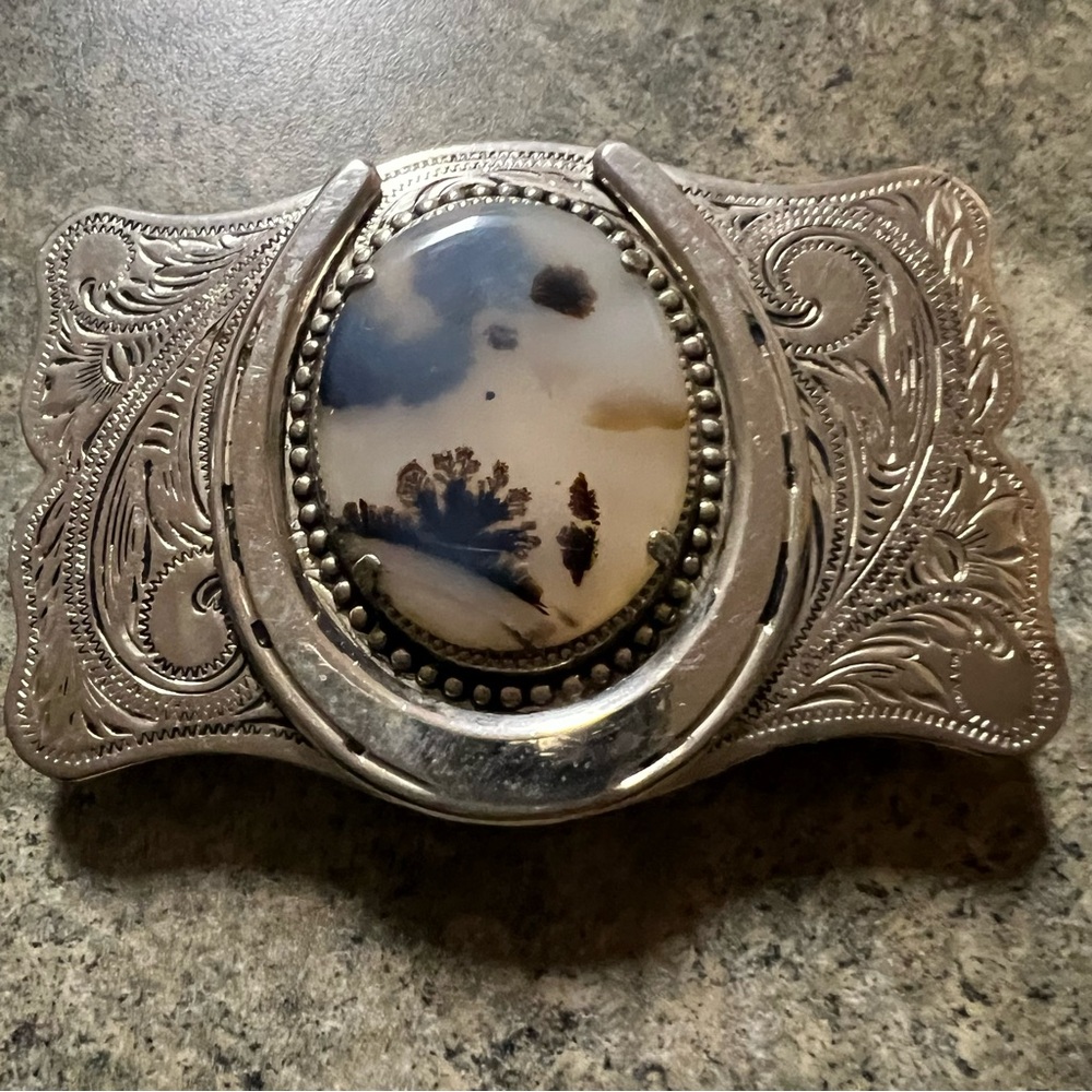 YELLOWSTONE AGATE HORSESHOE BUCKLE